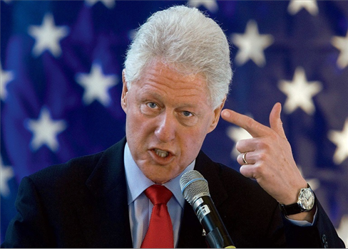 كلينتون تطالب بأن تكون شهادتها وزوجها أمام الكونغرس على ملفات إبستين علانية