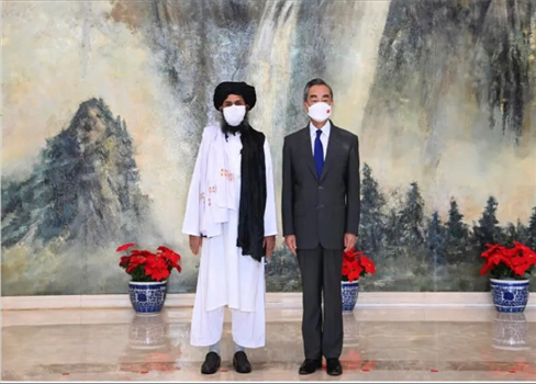 الصين أول دولة تقبل تمثيلا دبلوماسيًا كاملا مع دولة أفغانستان