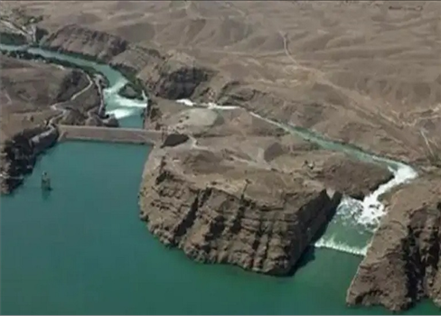 بسبب المياه طهران تهدد كابول.. ونائب إيراني لطالبان: ستتضررون أكثر منا