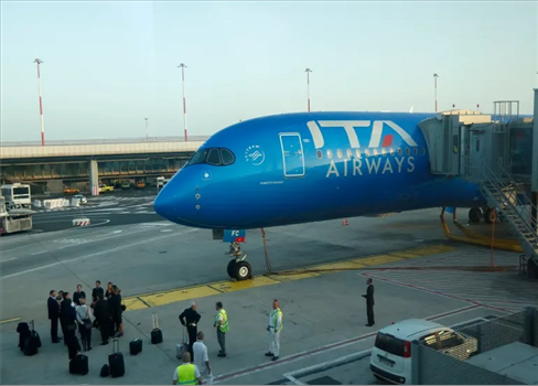 تظاهرات وإضرابات عمالية في إيطاليا تضامنا مع غزة