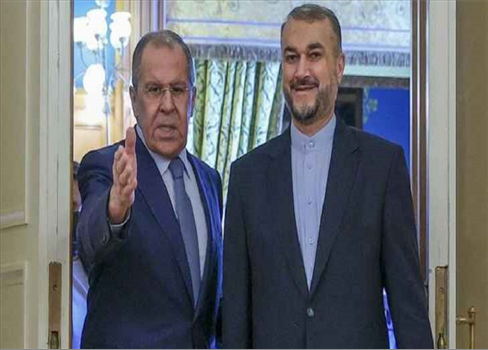وزير الخارجية الإيراني يصل موسكو ويتباحث مع نظيره حول الملف النووي