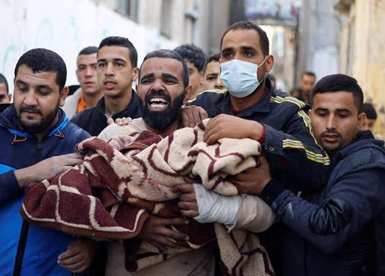 18 شهيدًا في غزة وسط تعثر جهود الوسطاء لوقف العدوان