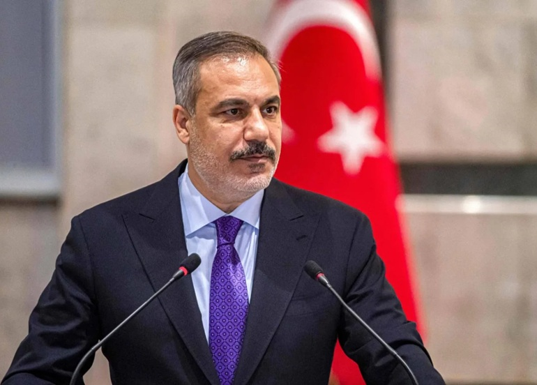 تركيا تحذر من سيناريو إشعال حرب أهلية في إيران