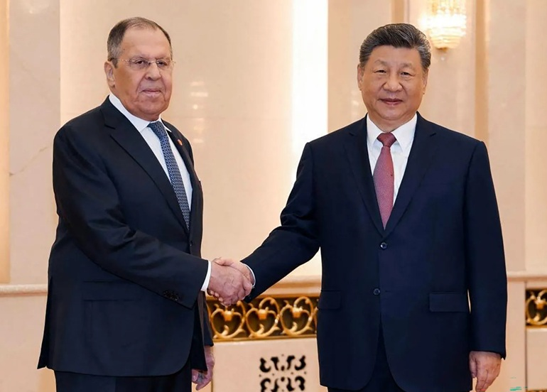 موسكو وبكين تتمسكان بالمفاوضات لحل أزمة إيران