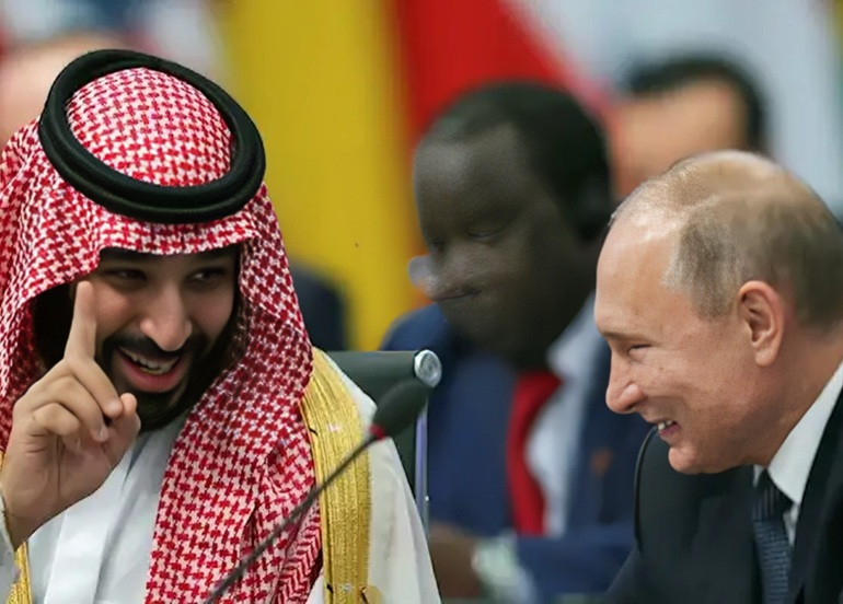 بوليتيكو: الخليج يعيد رسم توازناته بين موسكو والغرب