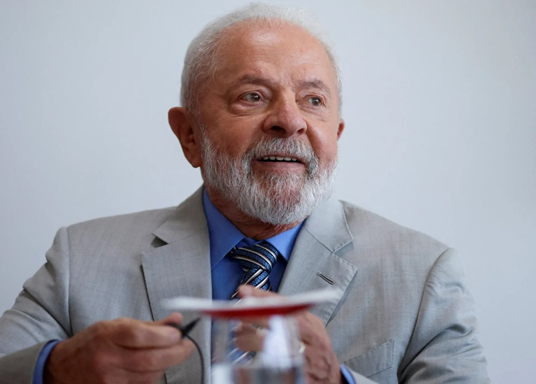 لولا دا سيلفا يحذر من “هتلر جديد” ويدعو لتعزيز الديمقراطية عالمياً