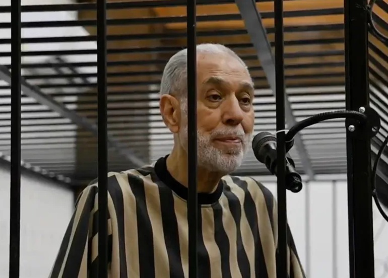القضاء السوري يحكم بالسجن المؤبد على أحمد حسون