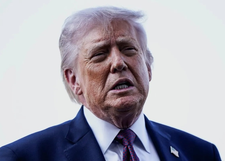 إدارة ترامب تطلق حملة واسعة لسحب الجنسية من مئات الأمريكيين المجنسين