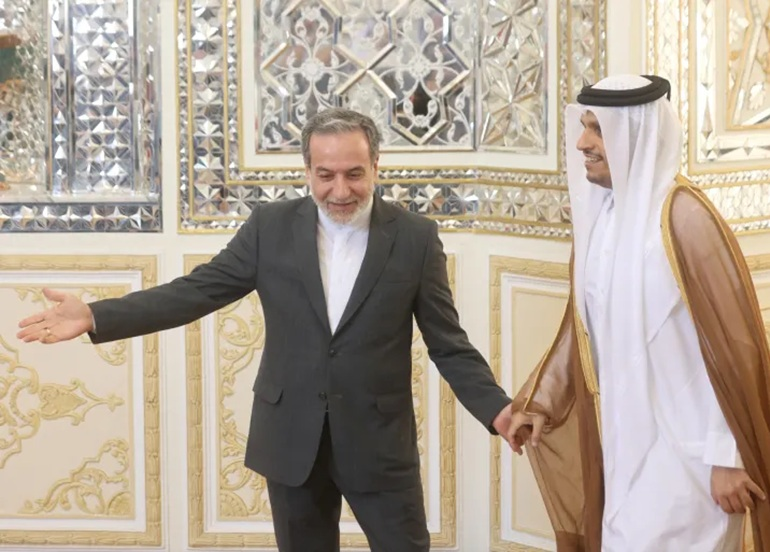 محادثات في طهران لفتح ممر ملاحي مع عُمان