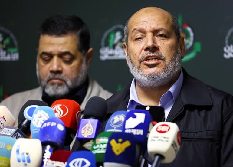 وفد من حماس يتوجه إلى القاهرة للتفاوض على المرحلة الثانية من وقف إطلاق النار