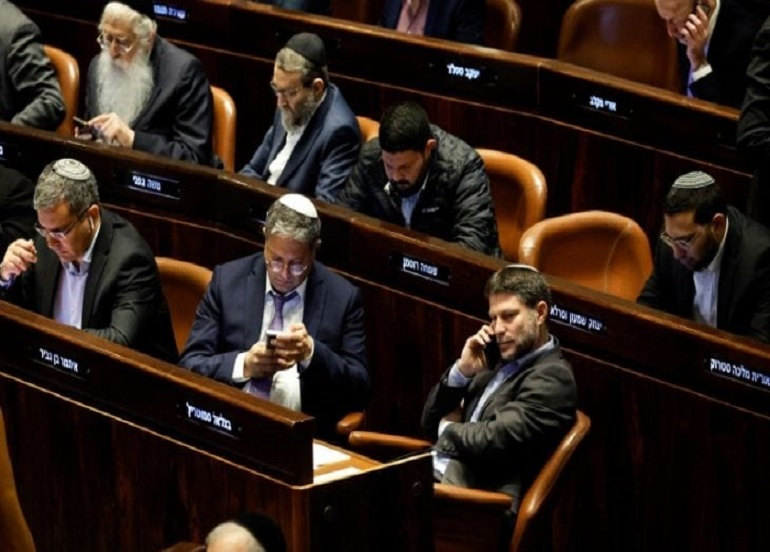 الكنيست الإسرائيلي يناقش مشروعَي قانونين لضم الضفة